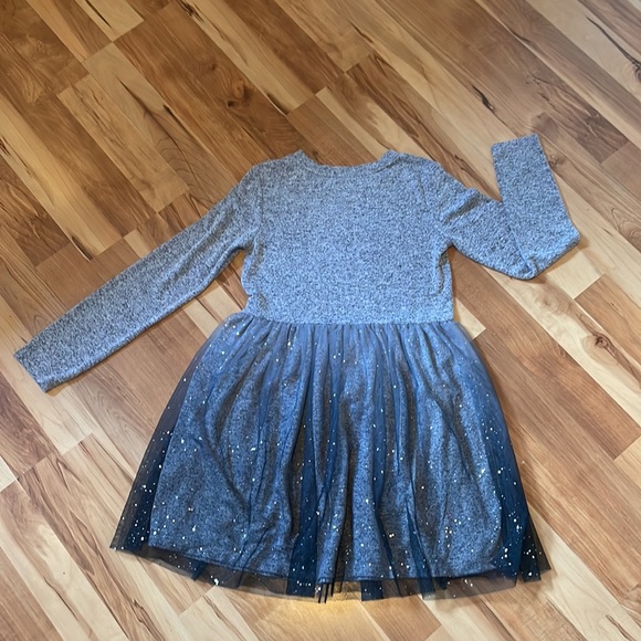 Cat & Jack Gray & Sparkly Silver Dress M (7/8) - Picture 6 of 8
